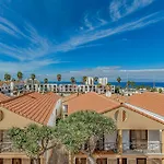 Tenerifeopenhome 3-story Flat Playa Americas Apartament *
